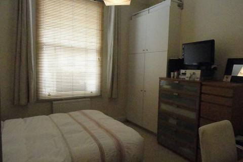 1 bedroom flat to rent, Cumberland Street, London SW1V