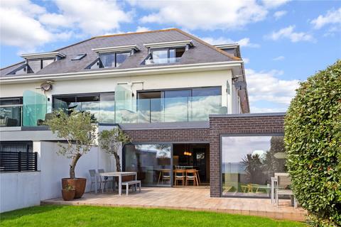 41 Sandbourne Road, Bournemouth, BH4 8JH