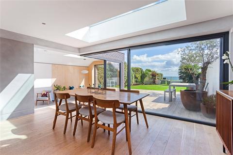 41 Sandbourne Road, Bournemouth, BH4 8JH