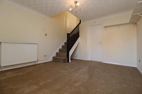 2 bedroom terraced house to rent, Bunyan Road, Biggleswade, SG18