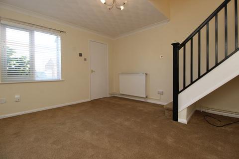 2 bedroom terraced house to rent, Bunyan Road, Biggleswade, SG18