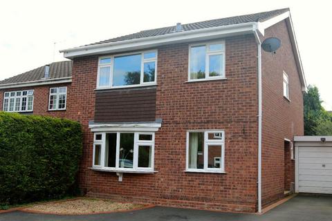 5 bedroom detached house to rent, 22 Fishers Lock