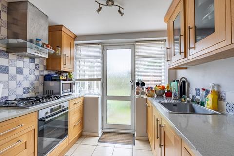 34 Thirlmere Drive, St Albans, AL1 5QR