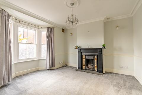 4 bedroom end of terrace house for sale, Victoria Street, Herts AL1