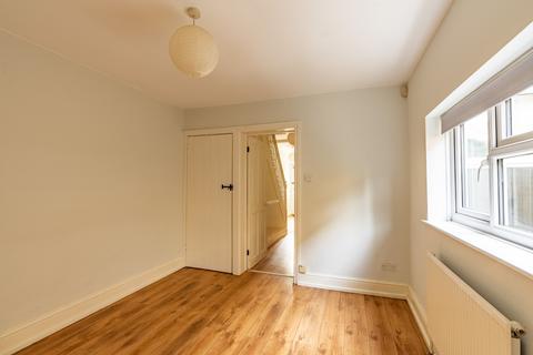 4 bedroom end of terrace house for sale, Victoria Street, Herts AL1