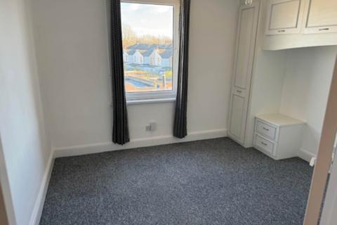 1 bedroom flat to rent, Park Road, Westcliff On Sea