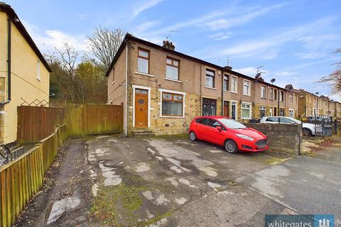 3 bedroom end of terrace house for sale, Carr Bottom Avenue, Bradford, West Yorkshire, BD5