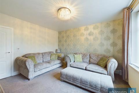 3 bedroom end of terrace house for sale, Carr Bottom Avenue, Bradford, West Yorkshire, BD5