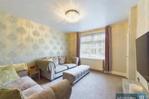 3 bedroom end of terrace house for sale, Carr Bottom Avenue, Bradford, West Yorkshire, BD5