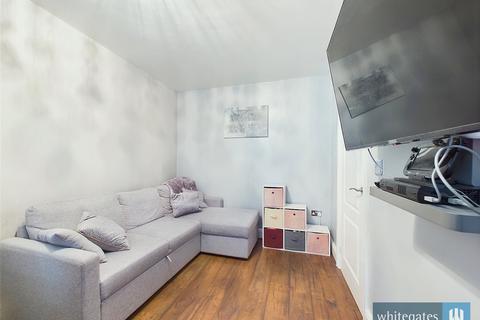 66 Carr Bottom Avenue, Bradford, BD5 9BG