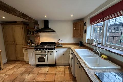 2 bedroom cottage for sale, Coventry Road, Dunchurch, CV22