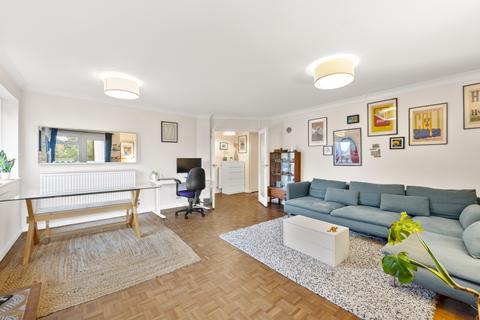 2 bedroom apartment for sale, Upper Brighton Road, Surbiton KT6