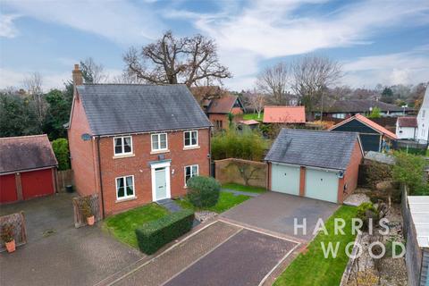 27 Bolsin Drive, Colchester, CO4 5FD