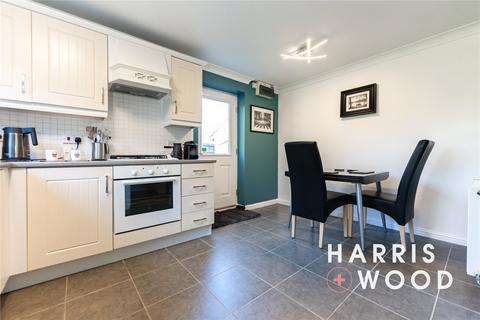 27 Bolsin Drive, Colchester, CO4 5FD