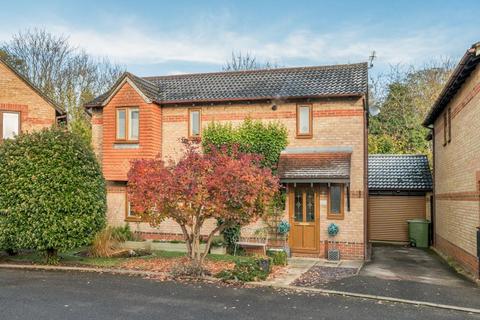 3 bedroom detached house for sale, Bicester,  Oxfordshire,  OX26