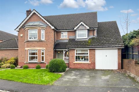 Obelisk Way, Congleton