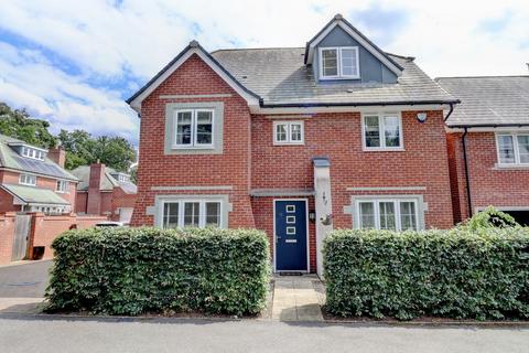 5 bedroom detached house for sale, Eaker Street, High Wycombe HP11