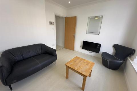 1 bedroom apartment to rent, Albany Road, Cardiff