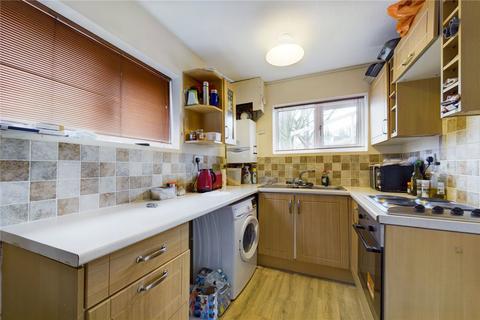 2 bedroom terraced house to rent, Shepherd Close, Royston SG8