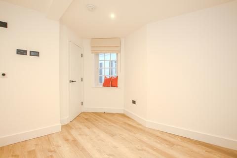 1 bedroom property for sale, The Mews, 15 Hauteville, St Peter Port, Guernsey, GY1