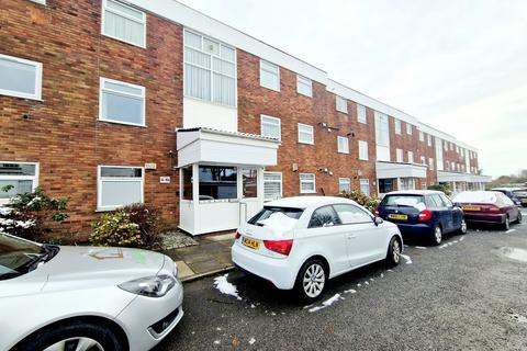 2 bedroom property to rent, Links View Court, Whitefield, M45