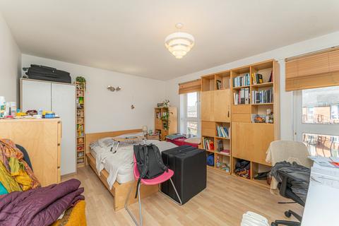 2 bedroom flat for sale, Basque Court, Canada Water SE16