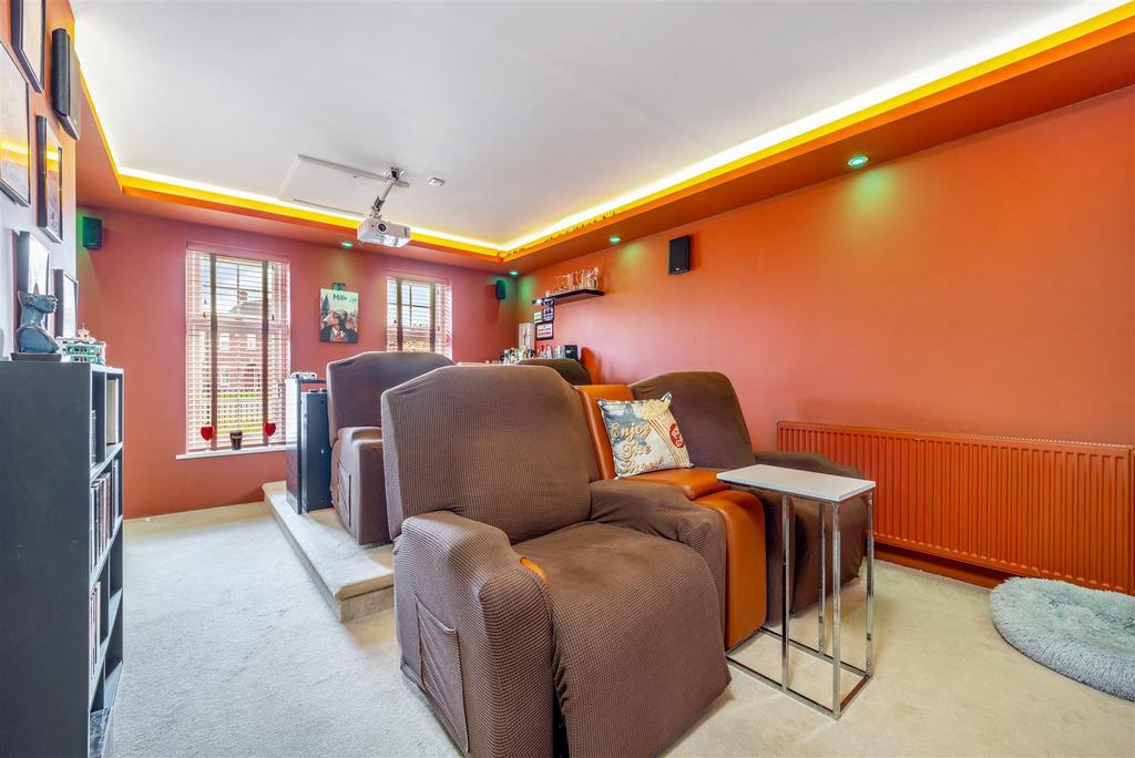 7 Ashton-Hall Drive (Wyberton Fen)-28.jpg