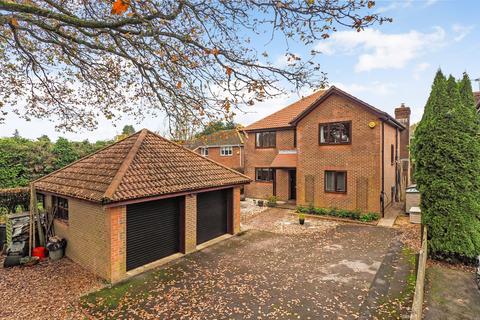 4 bedroom detached house for sale, Winchester Road, Four Marks, Alton, Hampshire