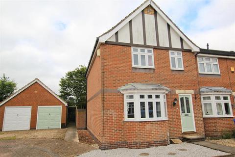 3 bedroom house to rent, Carlton Rise, Beverley