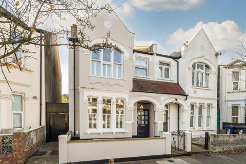 4 bedroom semi-detached house for sale, Willcott Road, London W3