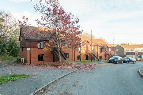 1 bedroom flat for sale, Queensdown Gardens, Bristol BS4