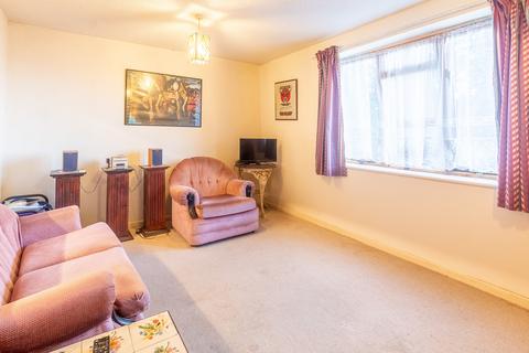 1 bedroom flat for sale, Queensdown Gardens, Bristol BS4