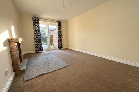 3 bedroom house to rent, Somerton Road, Macclesfield