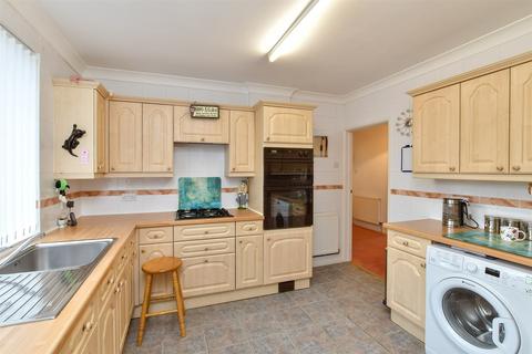 2 bedroom detached bungalow for sale, Chalkland Rise, Woodingdean, Brighton, East Sussex