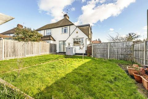 4 bedroom semi-detached house to rent, Marsh Lane, London NW7