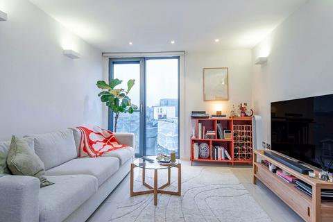 1 bedroom flat to rent, Richmond Road, London E8