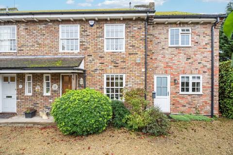 Rocky River Cottage Station Road, Marlow, SL7 1NW