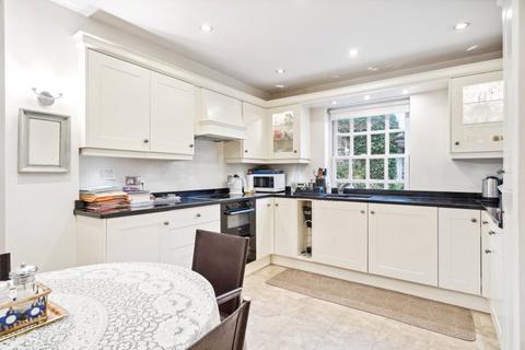 Rocky River Cottage Station Road, Marlow, SL7 1NW