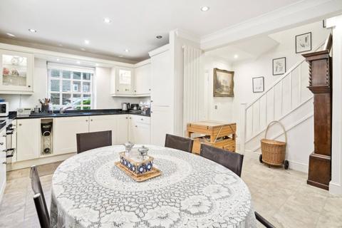 Rocky River Cottage Station Road, Marlow, SL7 1NW