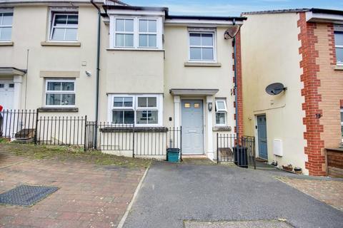 3 bedroom end of terrace house for sale, Boards Court, Bideford EX39