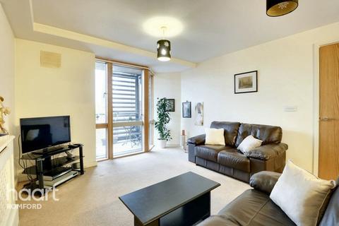 2 bedroom apartment for sale, Emma House, Romford, RM1 1XJ