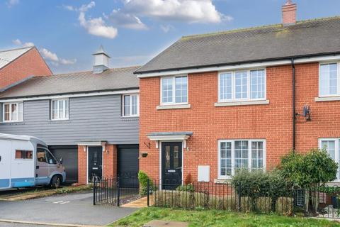 4 bedroom semi-detached house for sale, Aylesbury,  Buckinghamshire,  HP18