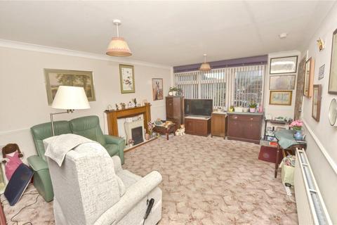 2 bedroom bungalow for sale, Heathfield Road, West Moors, Ferndown, Dorset, BH22