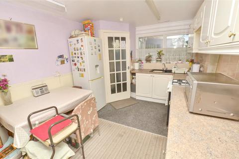 2 bedroom bungalow for sale, Heathfield Road, West Moors, Ferndown, Dorset, BH22