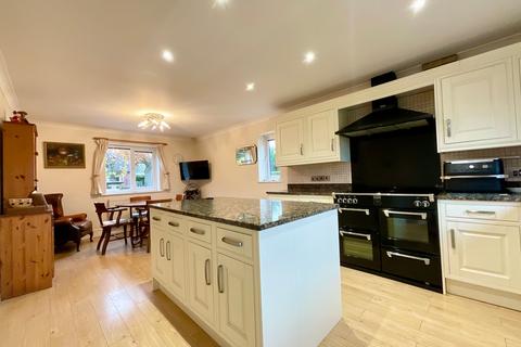 4 bedroom detached house for sale, Manor Lane, Leigh, ST10