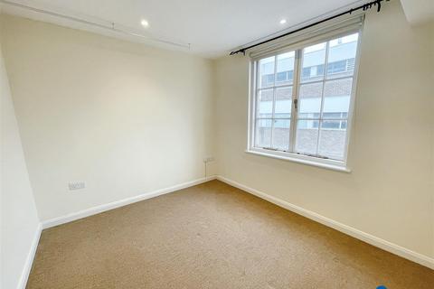 1 bedroom flat to rent, Tindal Street, Chelmsford