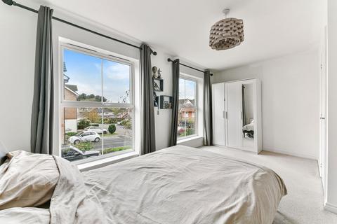 13 Greenacres, Lower Kingswood, Tadworth, KT20 7EL