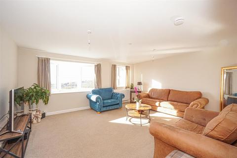 32 Downey Close, St Leonards-on-sea, TN37 7LJ