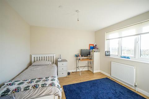 32 Downey Close, St Leonards-on-sea, TN37 7LJ