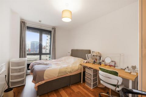 2 bedroom apartment for sale, The Sphere, Canning Town E16